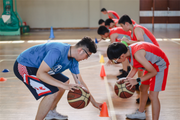马布里：中国篮球的魔力传奇_现代网新闻频道
