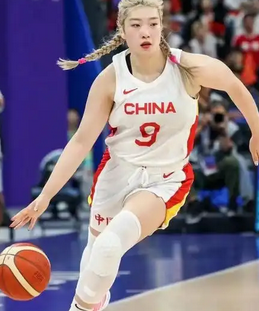 李梦篮球集锦刷屏网络,网友直呼:这就是女篮的巅峰水平!_现代网新闻频道