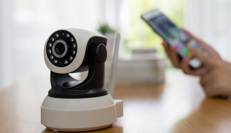 民警建议家里不要安装摄像头!隐私保护引热议_现代网新闻频道