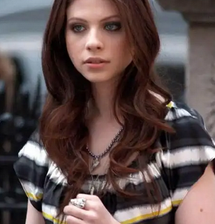 《绯闻女孩》乔治娜扮演者意外去世，年仅32岁，粉丝哀悼“永远的Queen B”_现代网新闻频道