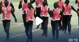 大学生模仿春晚机器人跳舞获一等奖_现代网新闻频道