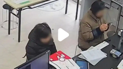 女子为相守35年丈夫销户，情感爆发泪崩现场_现代网新闻频道