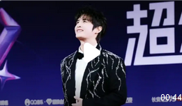 张远自曝不谈恋爱的原因:专注音乐,追求梦想_现代网新闻频道
