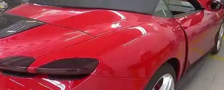 400万法拉利开400公里就黑屏,车主怒斥“豪车不豪”_现代网新闻频道