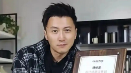 谢霆锋跨界烤肠界传奇:4年狂揽15亿销售额_现代网新闻频道