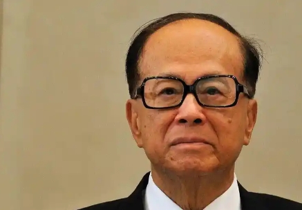李嘉诚卖港口交易暂缓：地缘政治如何影响商业决策？_现代网新闻频道