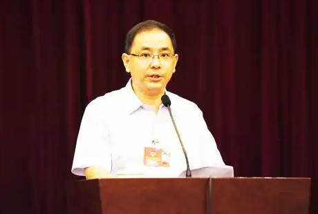 校长提议8年制大学,让学生不用内卷?教育改革新思路引热议_现代网新闻频道