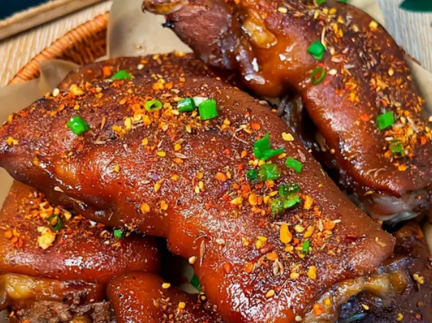 烤猪蹄的做法与配料_现代网新闻频道