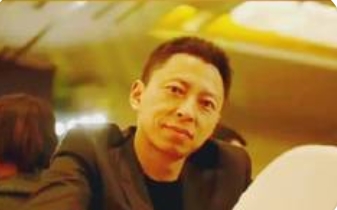 张朝阳劝年轻人戒断手机:一场时代之思的叩问_现代网新闻频道