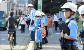 日本交通新规:骑自行车玩手机罚1.2万日元,技术立法重构骑行安全边界_现代网新闻频道