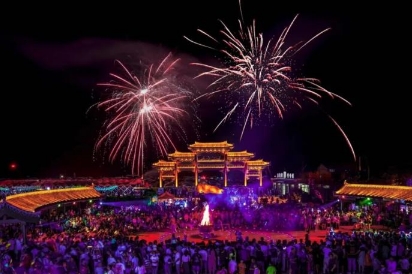 “东方第一村”兴边蝶变：各民族齐心共铺富民路_现代网新闻频道