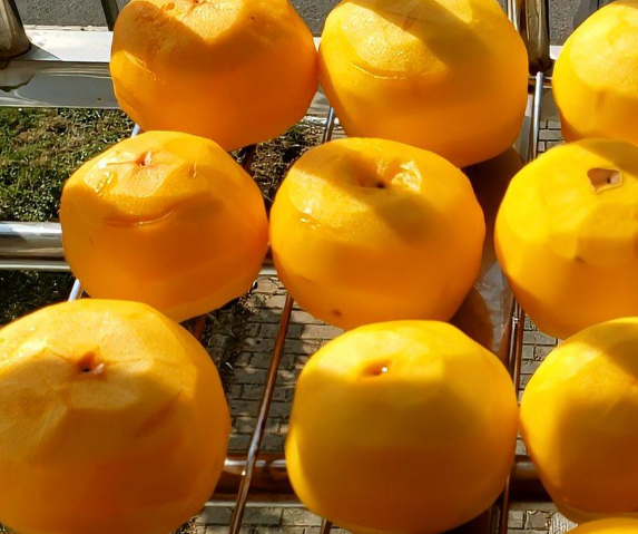 柿饼怎么晒的方法家庭做法_现代网新闻频道