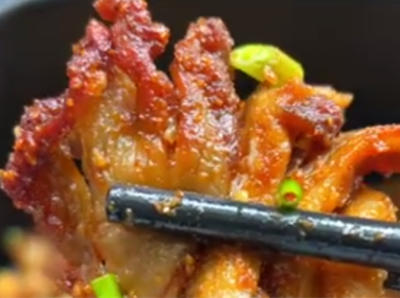 烤蘑菇多长时间多少度,鲜嫩多汁的美味_现代网新闻频道