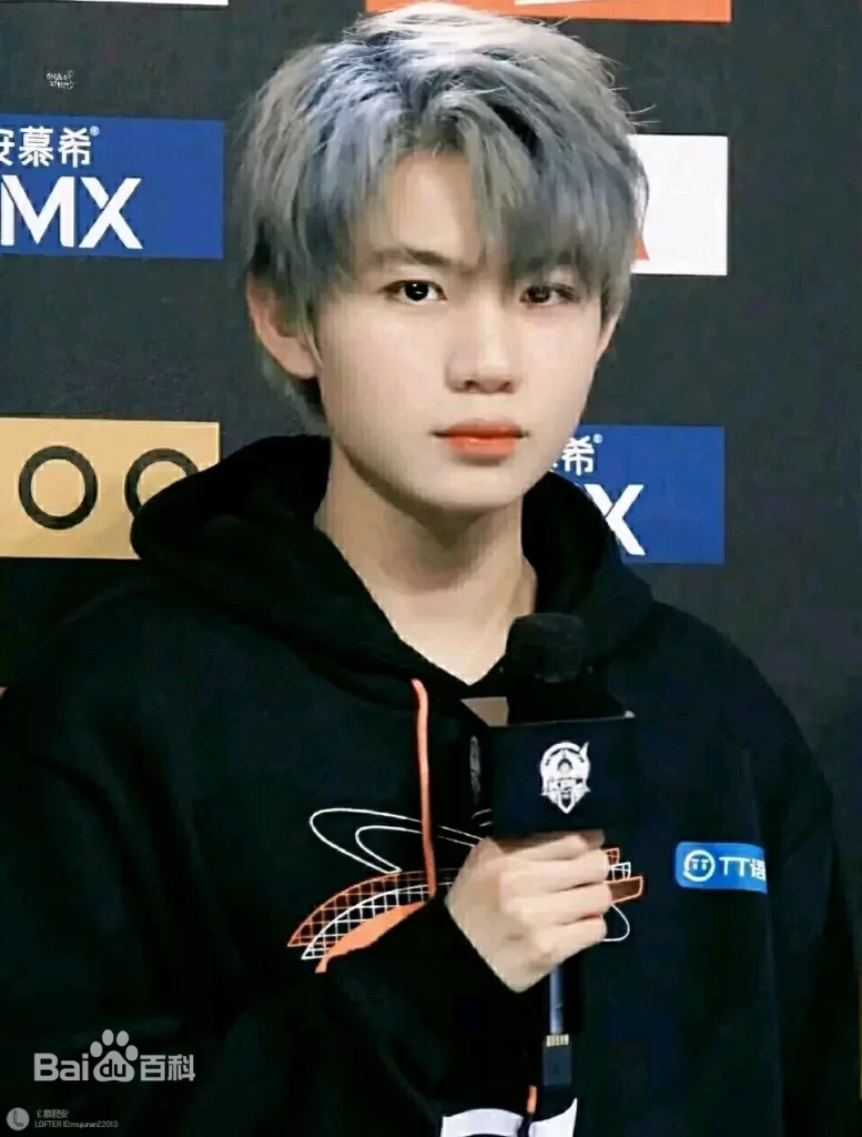 九尾的”自律暴君”哲学：当电竞天才遇上苦行僧意志_现代网新闻频道