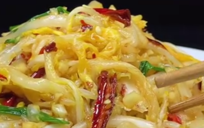 凉拌娃娃菜的做法酸甜辣味,清爽开胃夏日必备_现代网新闻频道