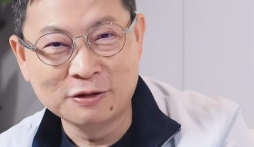 余承东晒个人出差装备_现代网新闻频道