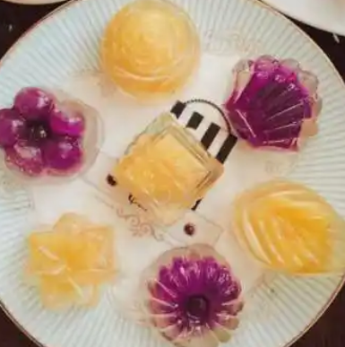 水晶月饼:晶莹剔透的节日美味_现代网新闻频道