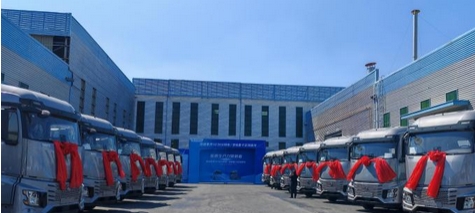 中德日技术赋能 呼和浩特首批智能氢电重卡下线_现代网新闻频道