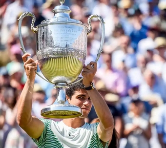 阿尔卡拉斯首夺罗马赛冠军,红土霸主再添新章_现代网新闻频道