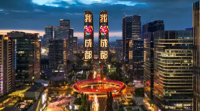 老人把女主播视频当“爱情信物”，每天苦等引关注_现代网新闻频道