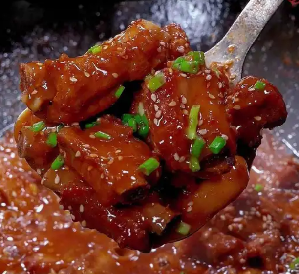 鹿茸菇炖排骨的做法,春日佳肴_现代网新闻频道