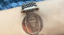 网友发帖“避雷浪琴”_现代网新闻频道