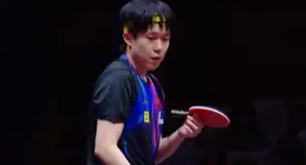 王曼昱4-0横扫张本美和 世乒赛女单四强_现代网新闻频道